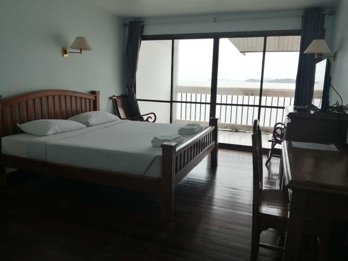 Jansom Beach Resort Ranong Exterior foto
